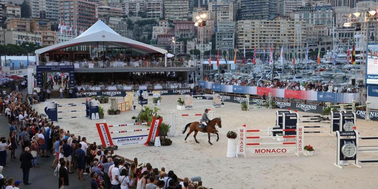 Plein Coeur De Monaco, A 300 Metres A Pied Du Port De Monaco, 4 Pieces Dans Des Escaliers Vue Mer Exceptionnelle Εξωτερικό φωτογραφία